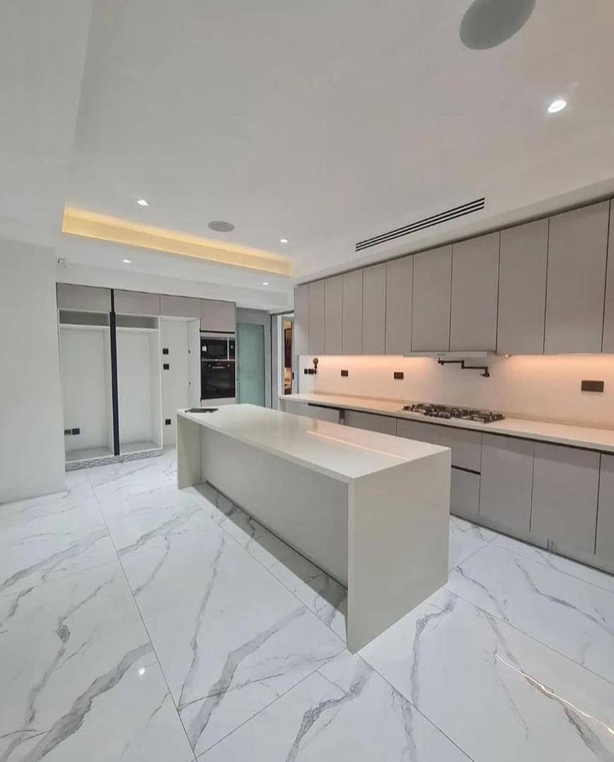 Квартира, 3789 м², 1 000 000$ — FAKTOR